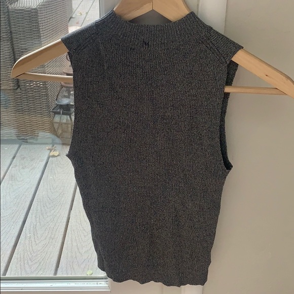 Semi Turtle Tank - Picture 3 of 3